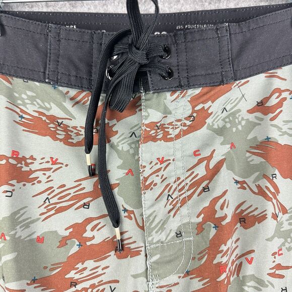 RVCA Board Shorts Swim Trunks Mens 32 Camo Spellout Surf Performance Stretch - Picture 2 of 13